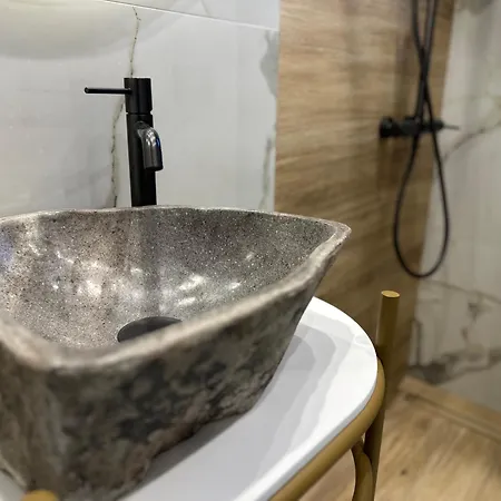 Sea Front Myrat * Επανωμή