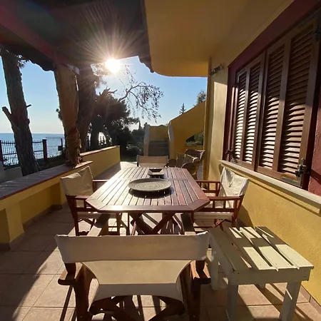 Ferienhaus Sea Front Myrat Epanomi