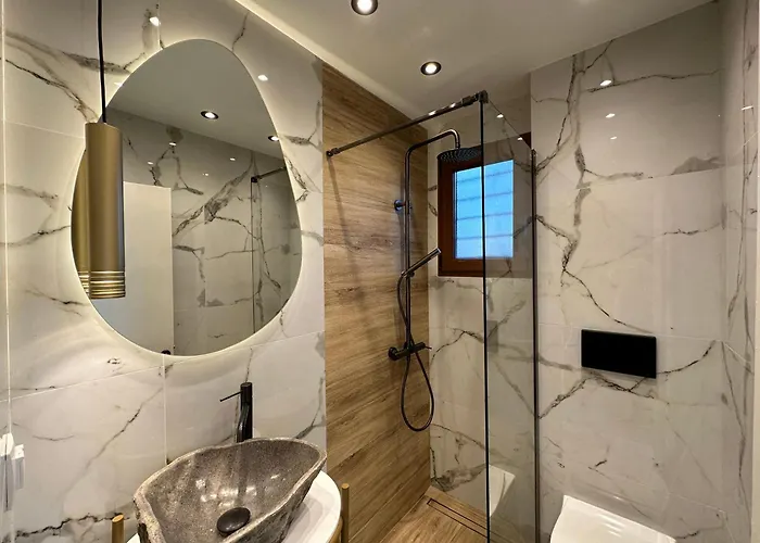 度假居 Sea Front Myrat 埃帕诺米