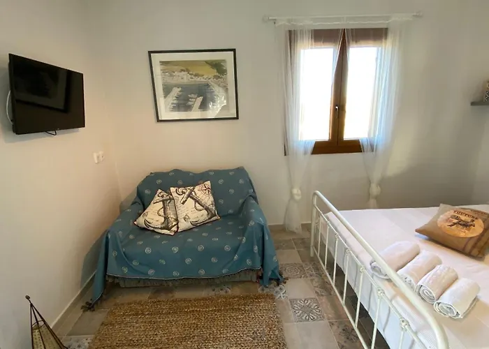 Semesterbostad Sea Front Myrat *