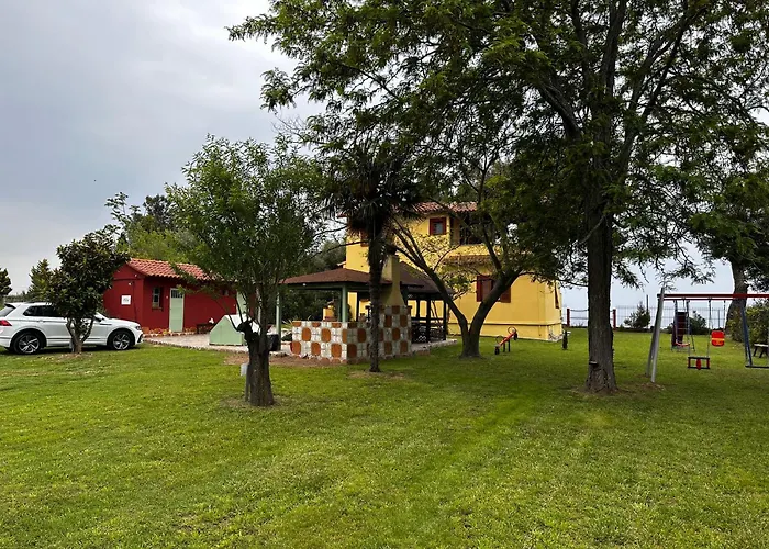 Semesterbostad Sea Front Myrat *